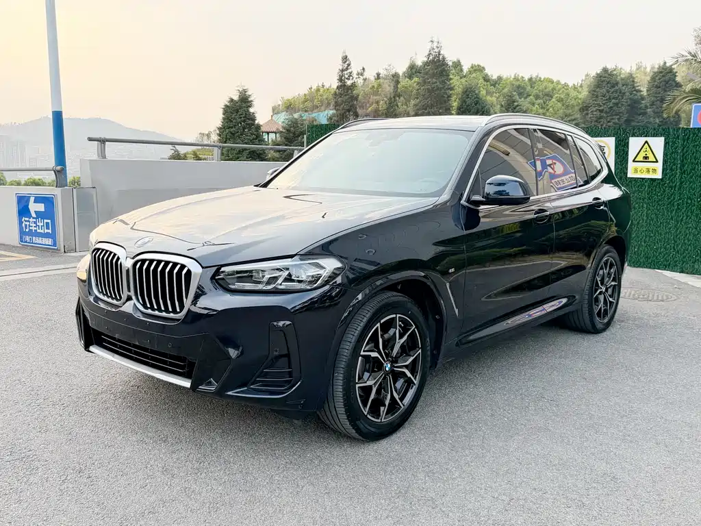 BMW X3 2021