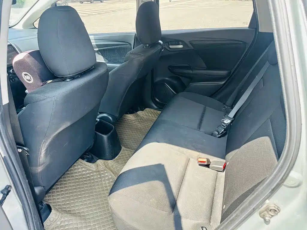 Honda Fit 1.5L LXS CVT Comfort Sunroof Edition, фото 10