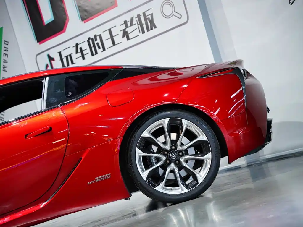Lexus LC — миниатюра 58