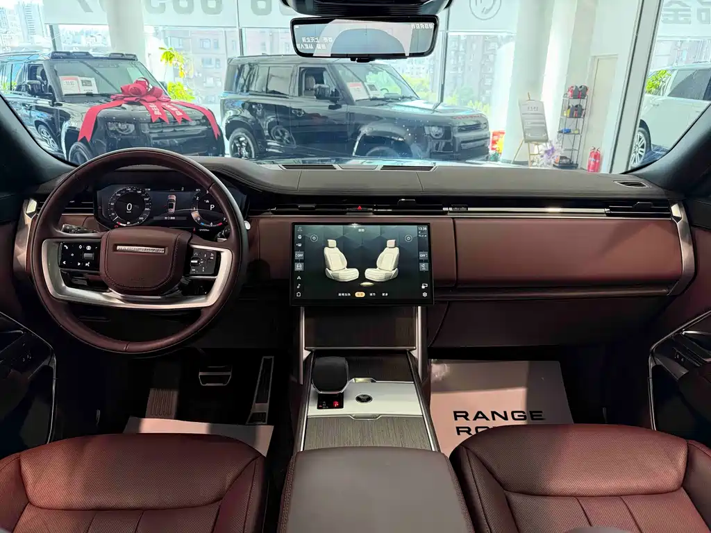 Land Rover Range Rover — миниатюра 20