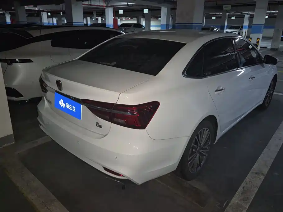 Roewe i6 Classic — миниатюра 3