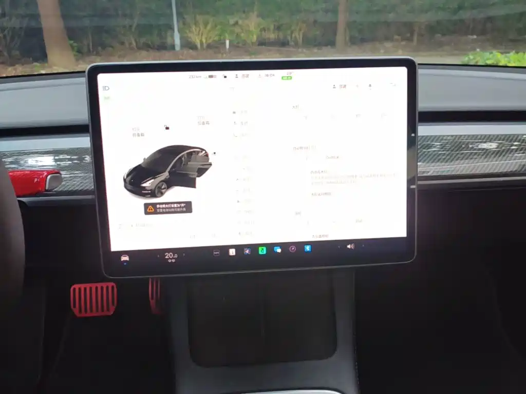Tesla Model 3 — миниатюра 13