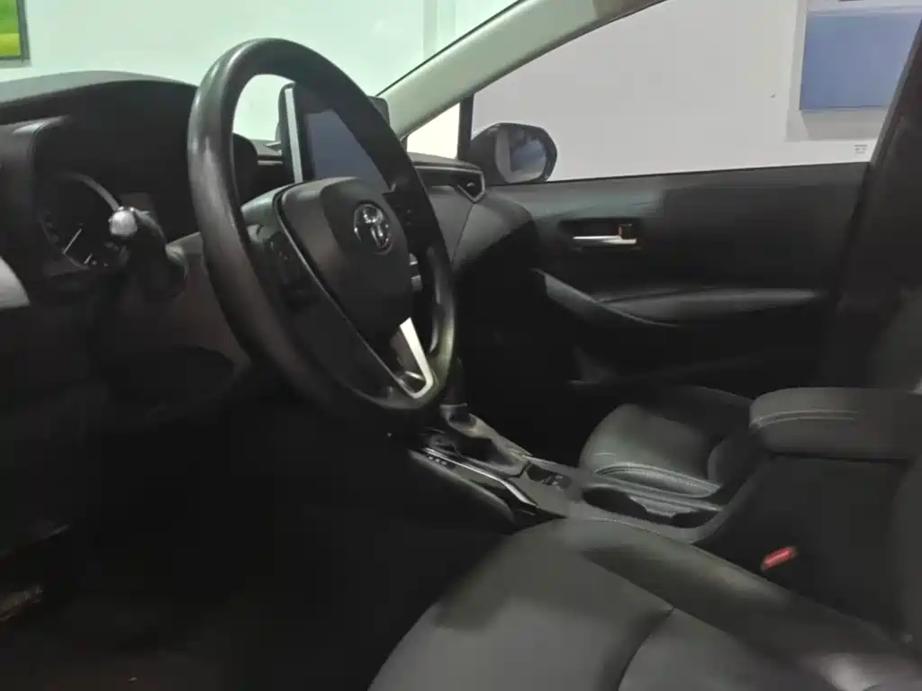 Toyota Corolla — миниатюра 3