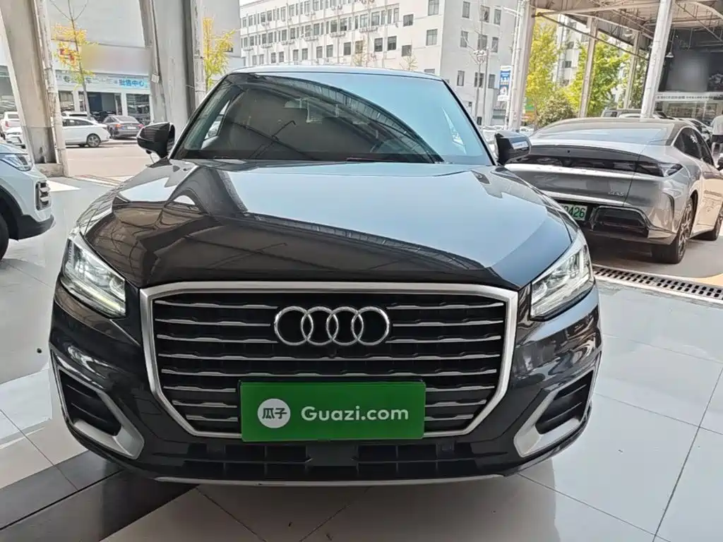 Audi Q2L — миниатюра 3