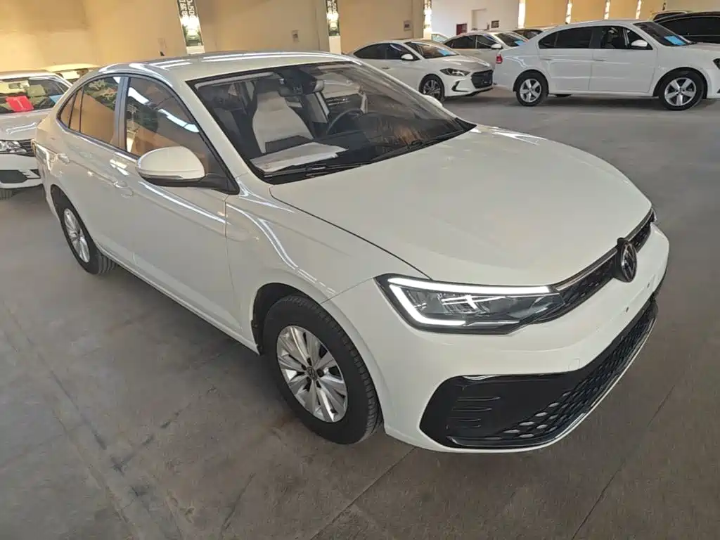 Volkswagen Lavida — миниатюра 4