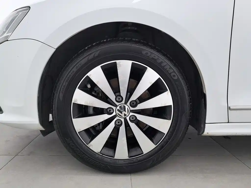 Volkswagen Sagitar — миниатюра 17