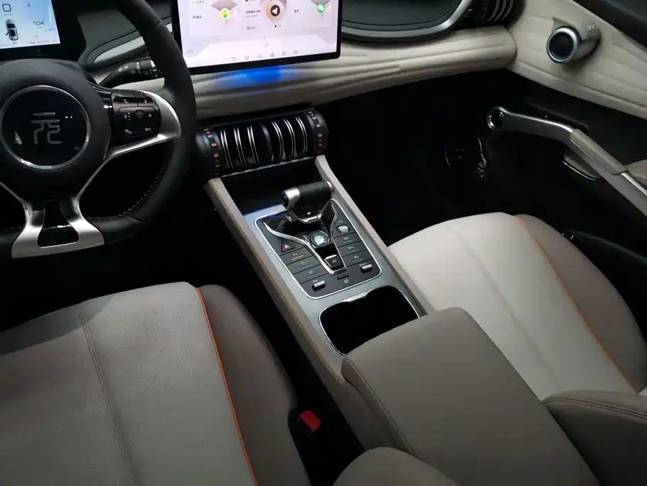 BYD Yuan Plus — миниатюра 16