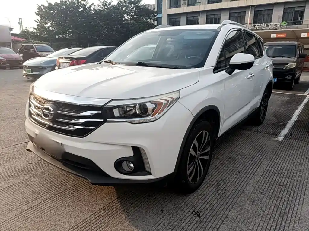 GAC Motor Trumpchi GS4