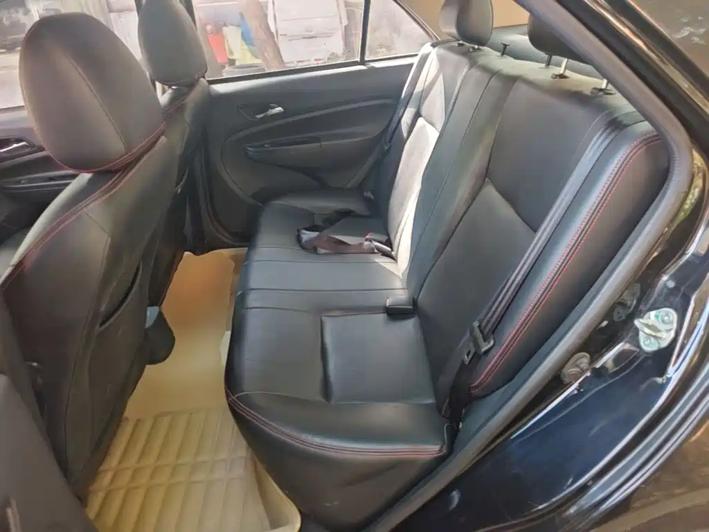 Geely King Kong — миниатюра 17