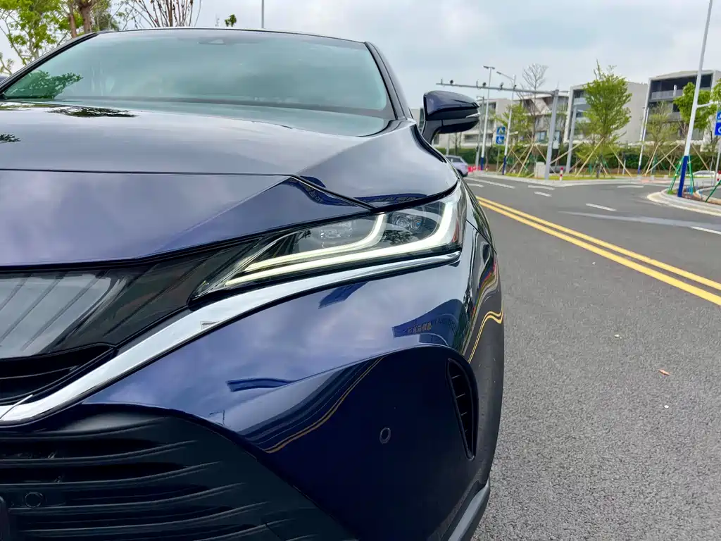 TOYOTA LING FANG HARRIER