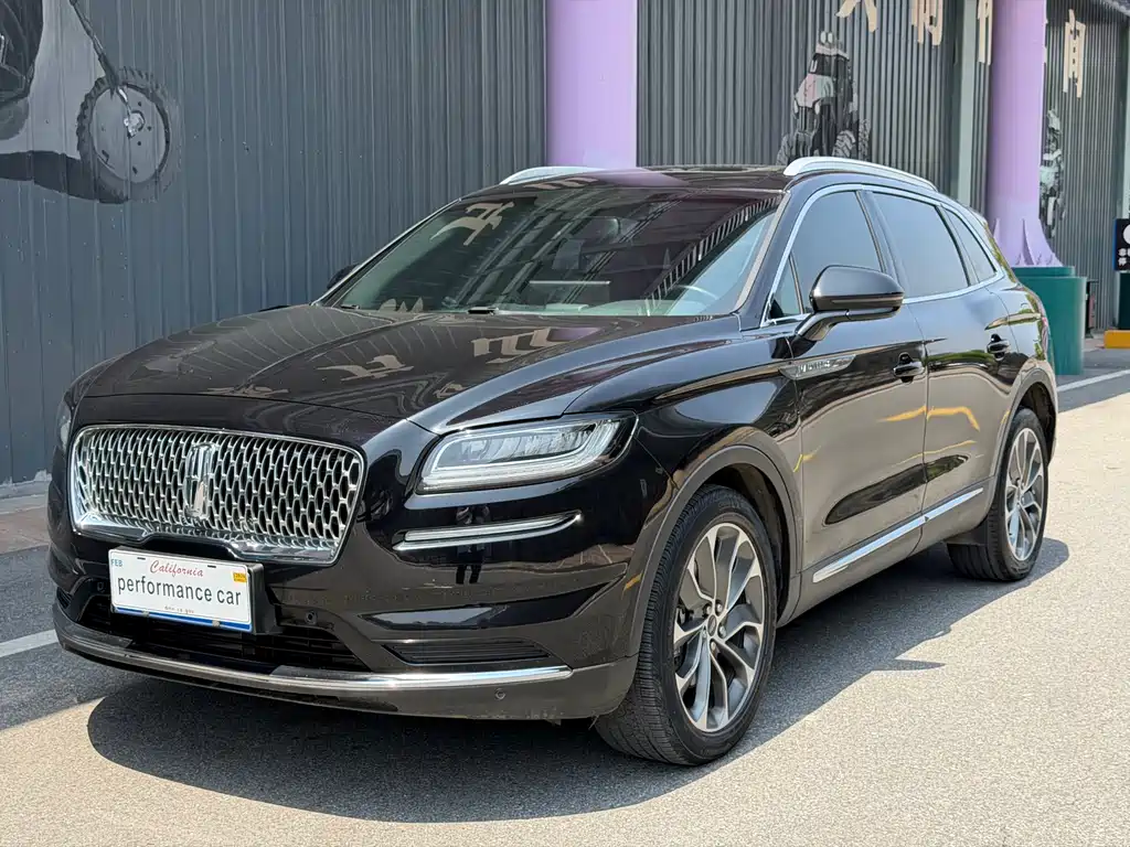 Lincoln Nautilus 2022