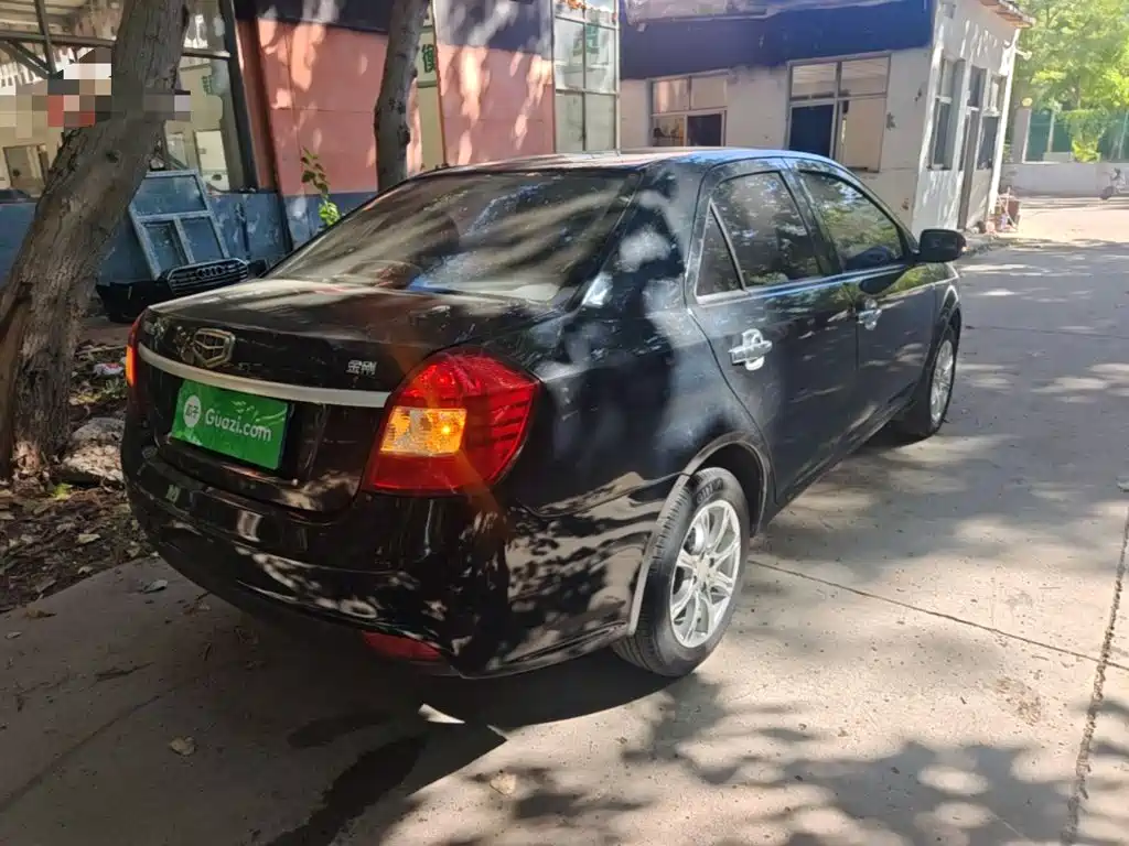 Geely King Kong — миниатюра 7