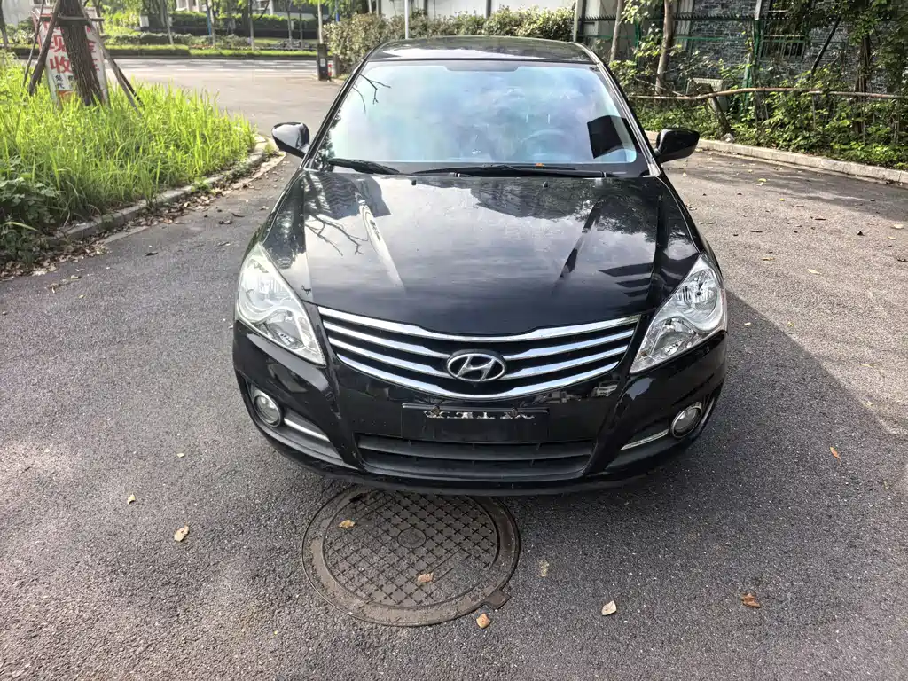 Hyundai Elantra 2013