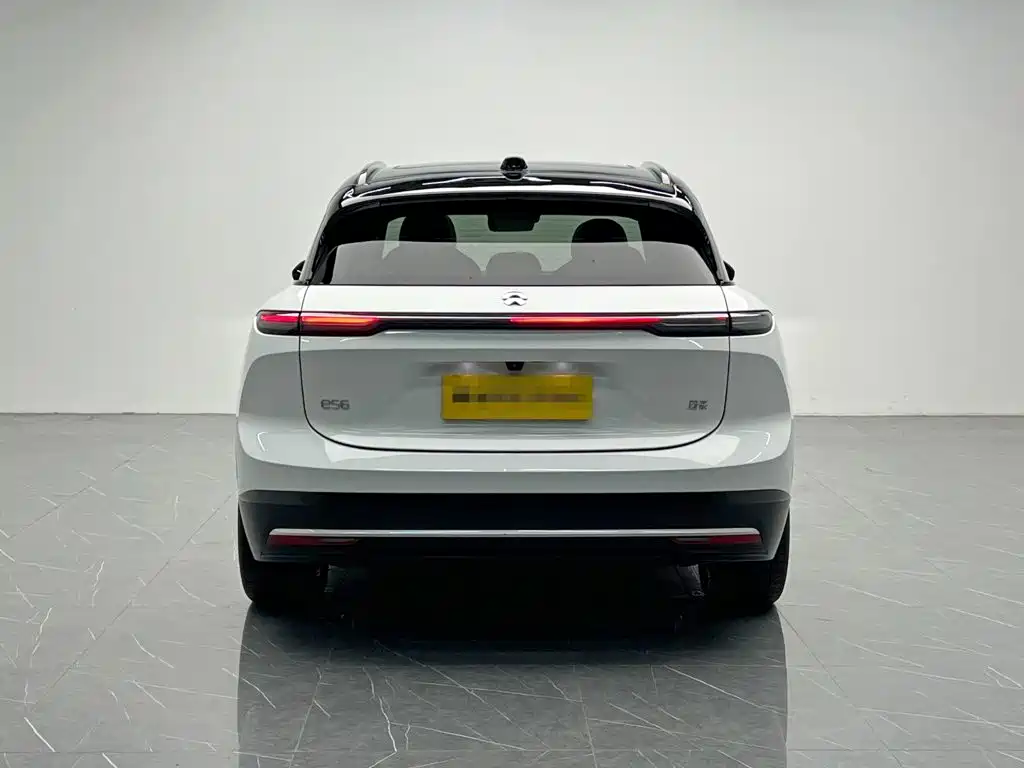 NIO ES6 — миниатюра 5
