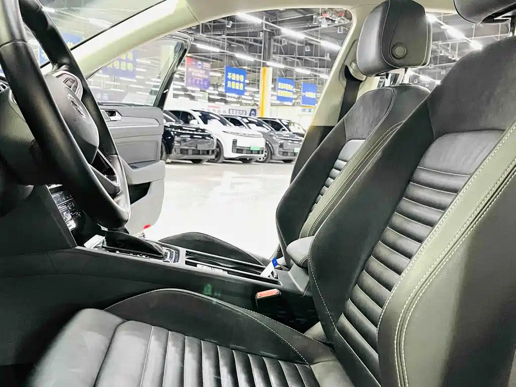 Volkswagen Magotan — миниатюра 7