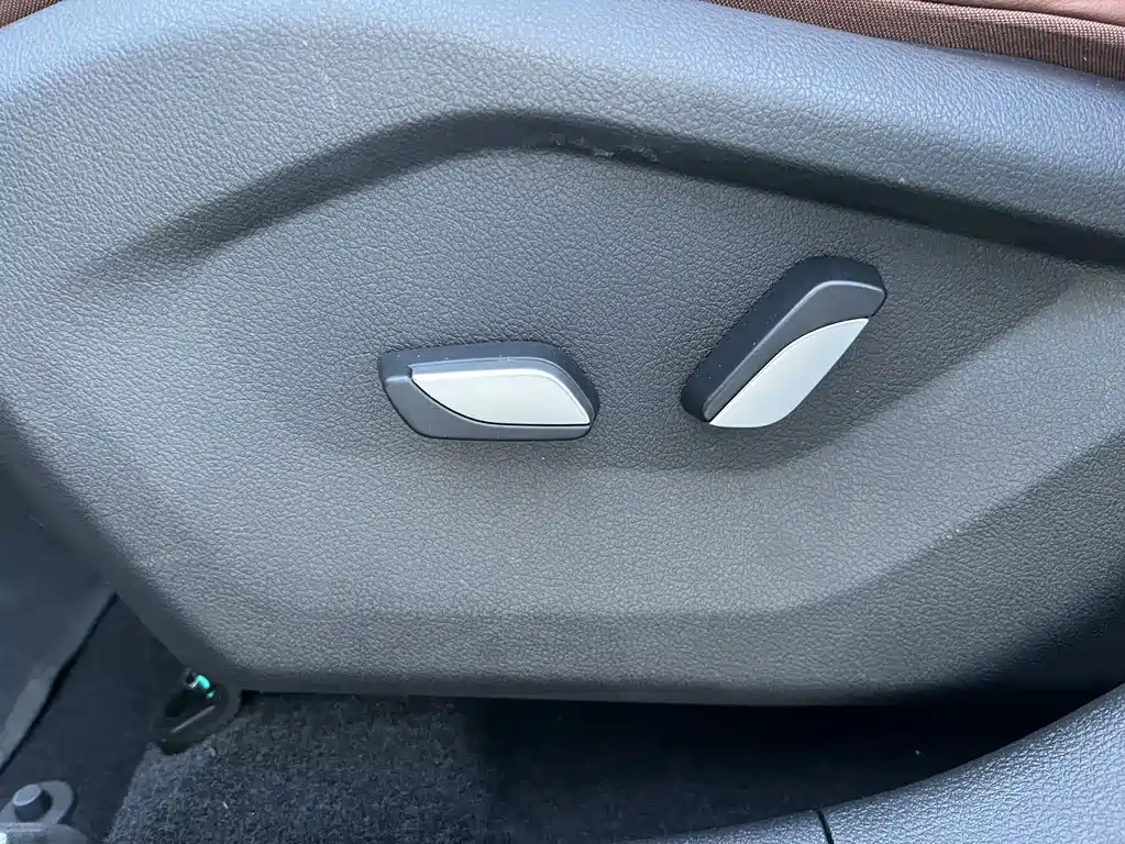 Geely Vision X6 — миниатюра 13