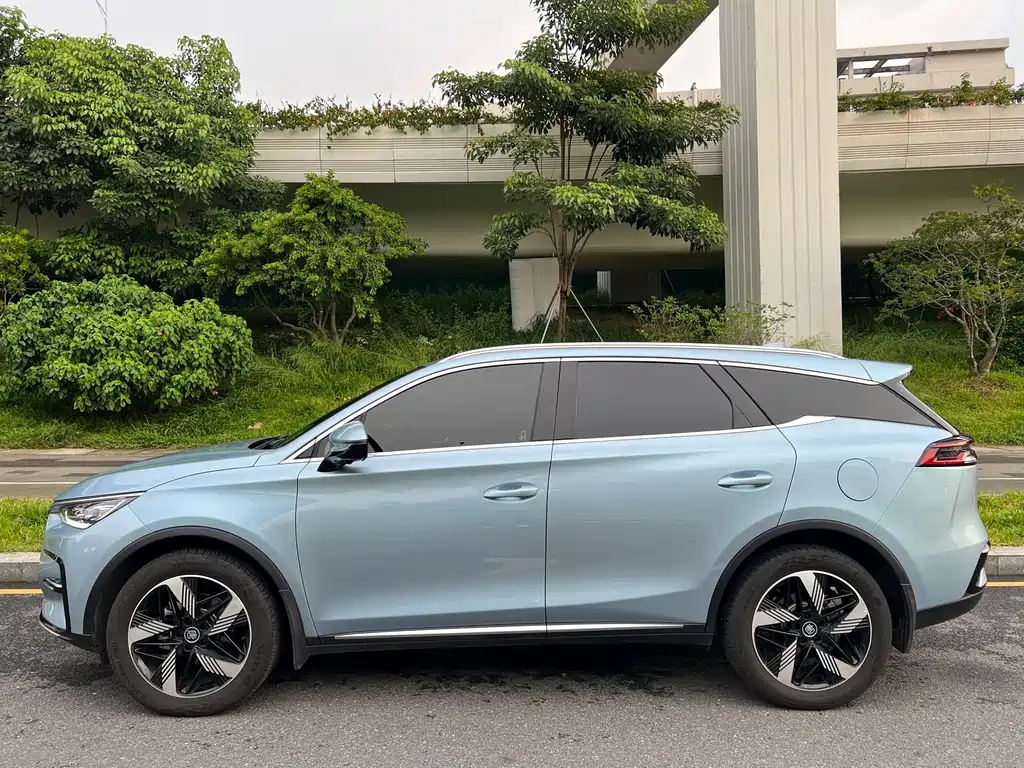 BYD Tang New Energy — миниатюра 7