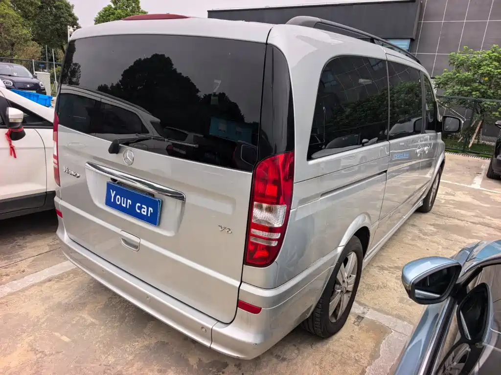 Mercedes-Benz Viano — миниатюра 6