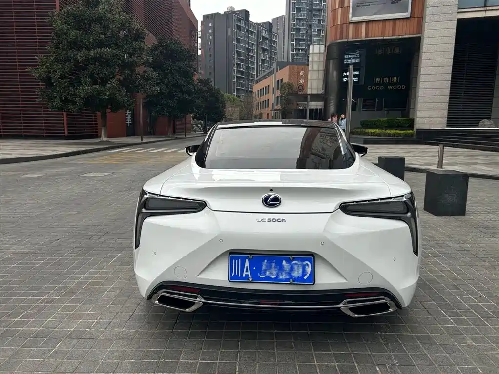 LEXUS LC