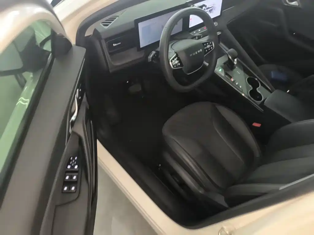 Roewe D5X DMH — миниатюра 16