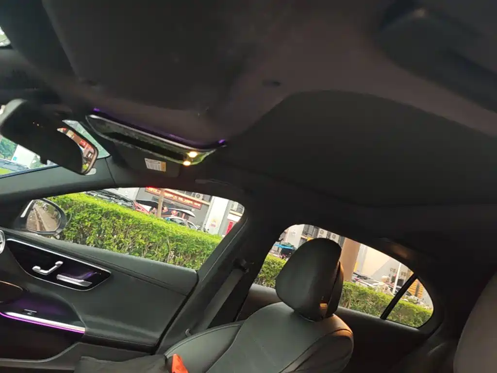 Mercedes-Benz C-Class — миниатюра 18