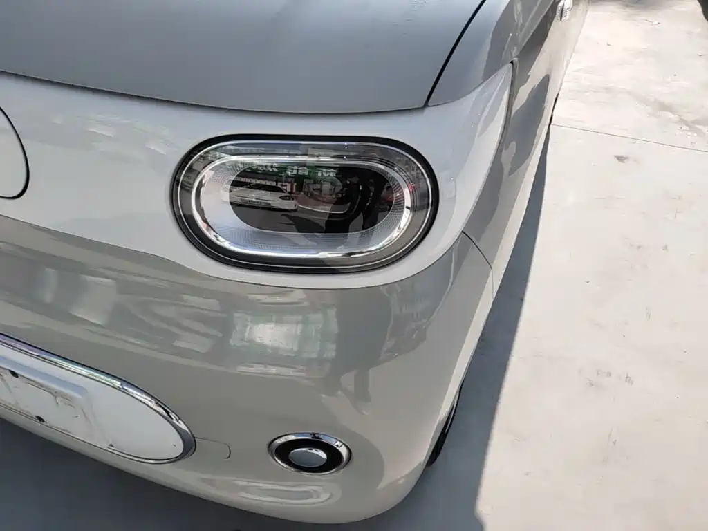 Wuling MINIEV — миниатюра 24