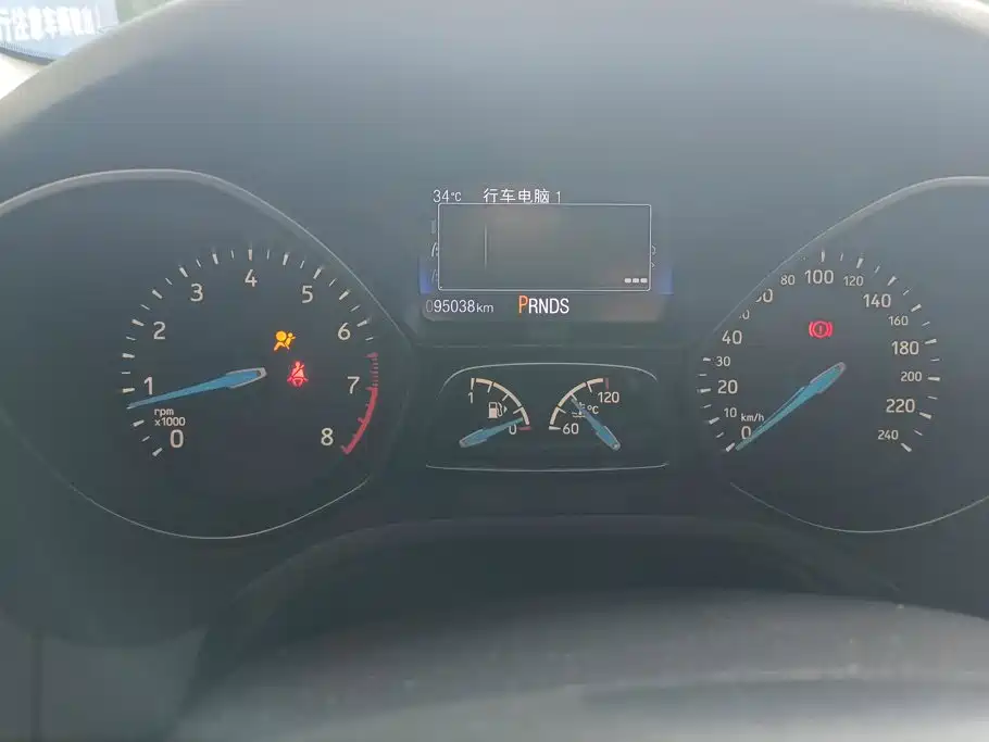 Ford Focus — миниатюра 14