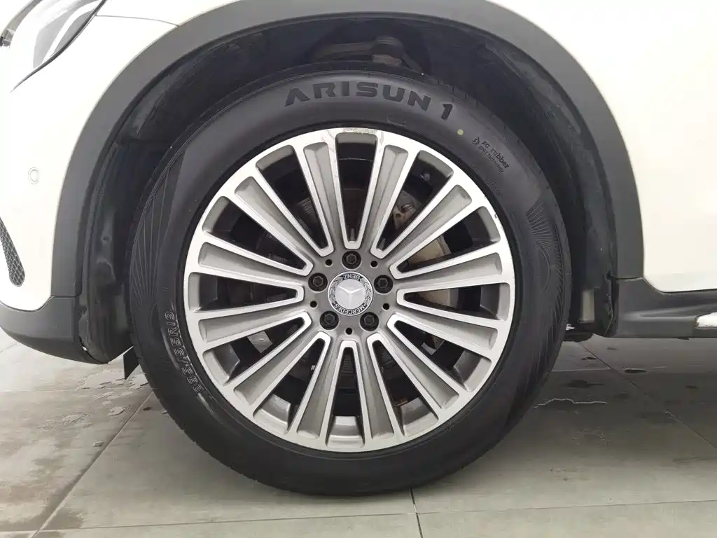 Mercedes-Benz GLC — миниатюра 17