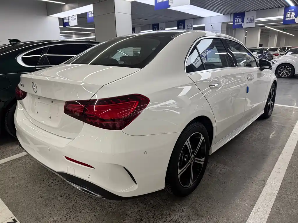 MERCEDES-BENZ A CLASS