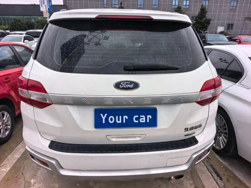 Ford Everest — миниатюра 5