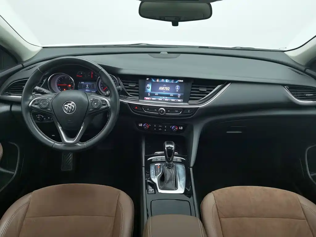 Buick Regal — миниатюра 5