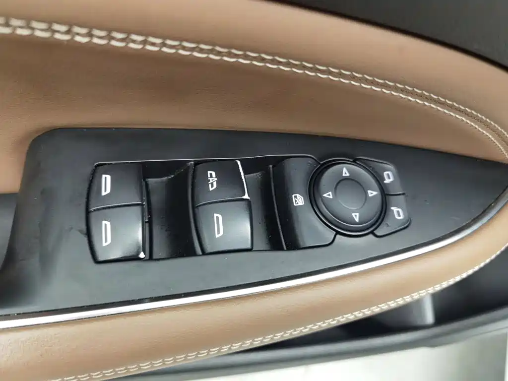 Buick Regal — миниатюра 9