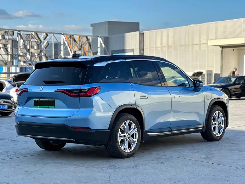 NIO ES8 — миниатюра 9