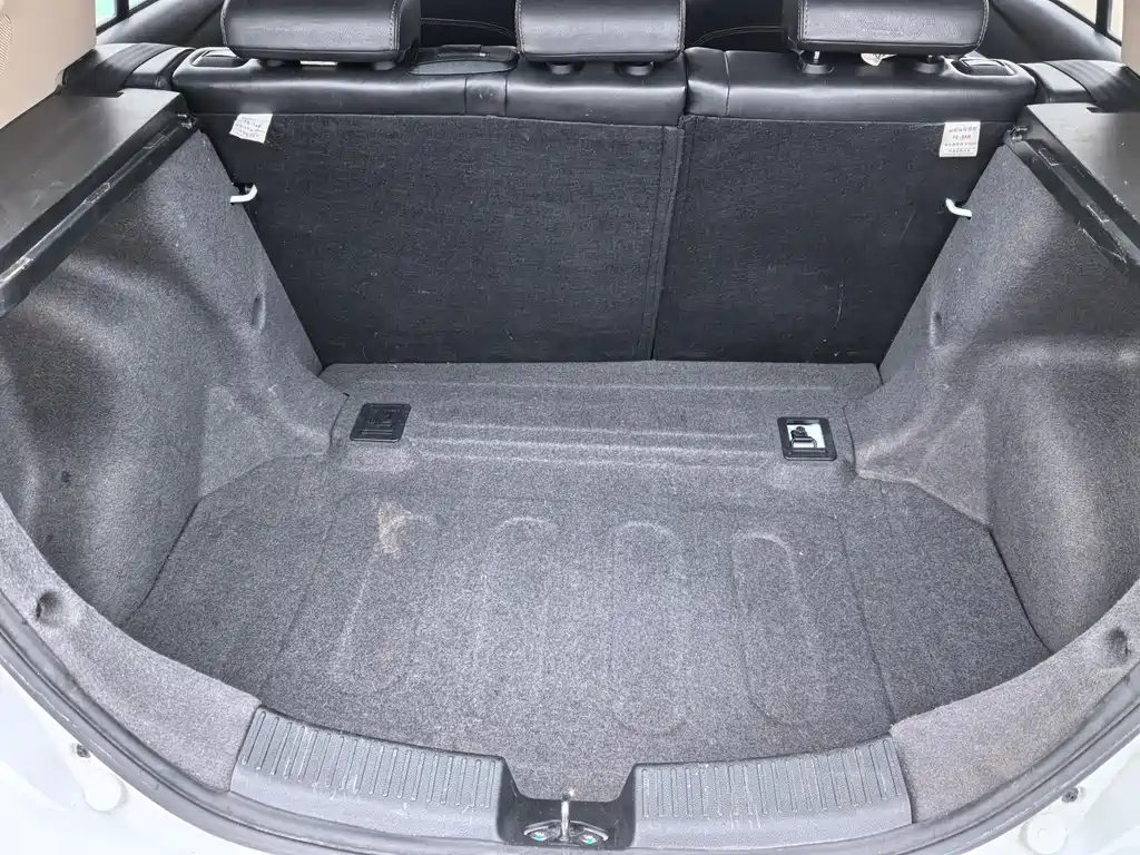 GEELY AUTOMOBILE EMGRAND