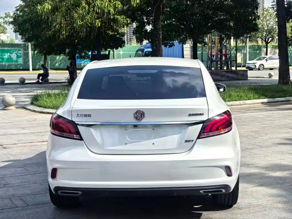 MG MG6 — миниатюра 5