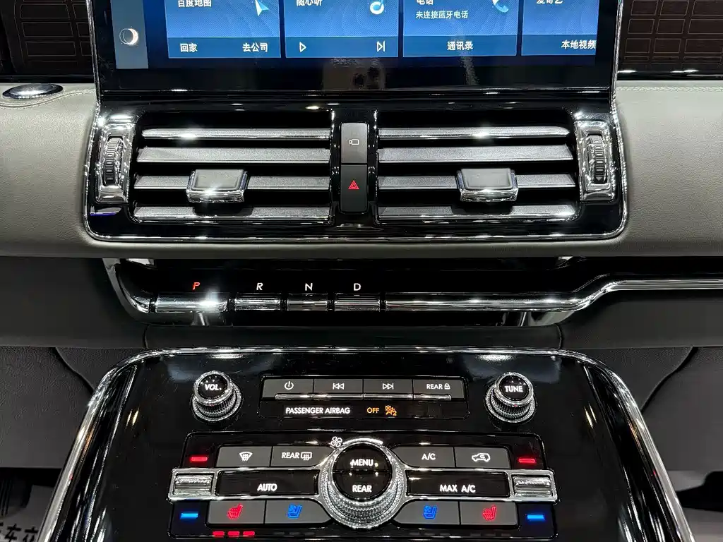Lincoln Navigator — миниатюра 7