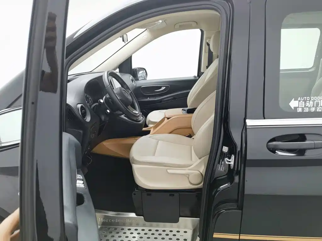 Mercedes-Benz Vito — миниатюра 10