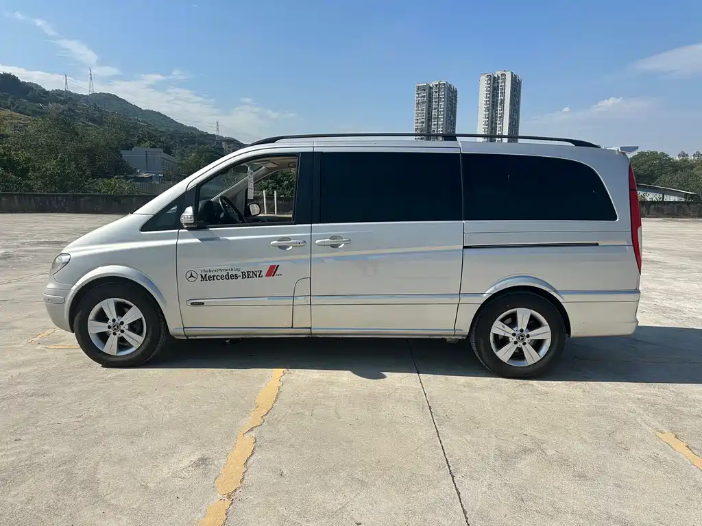 Mercedes-Benz Viano — миниатюра 8