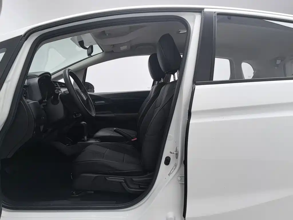 Honda Fit — миниатюра 10
