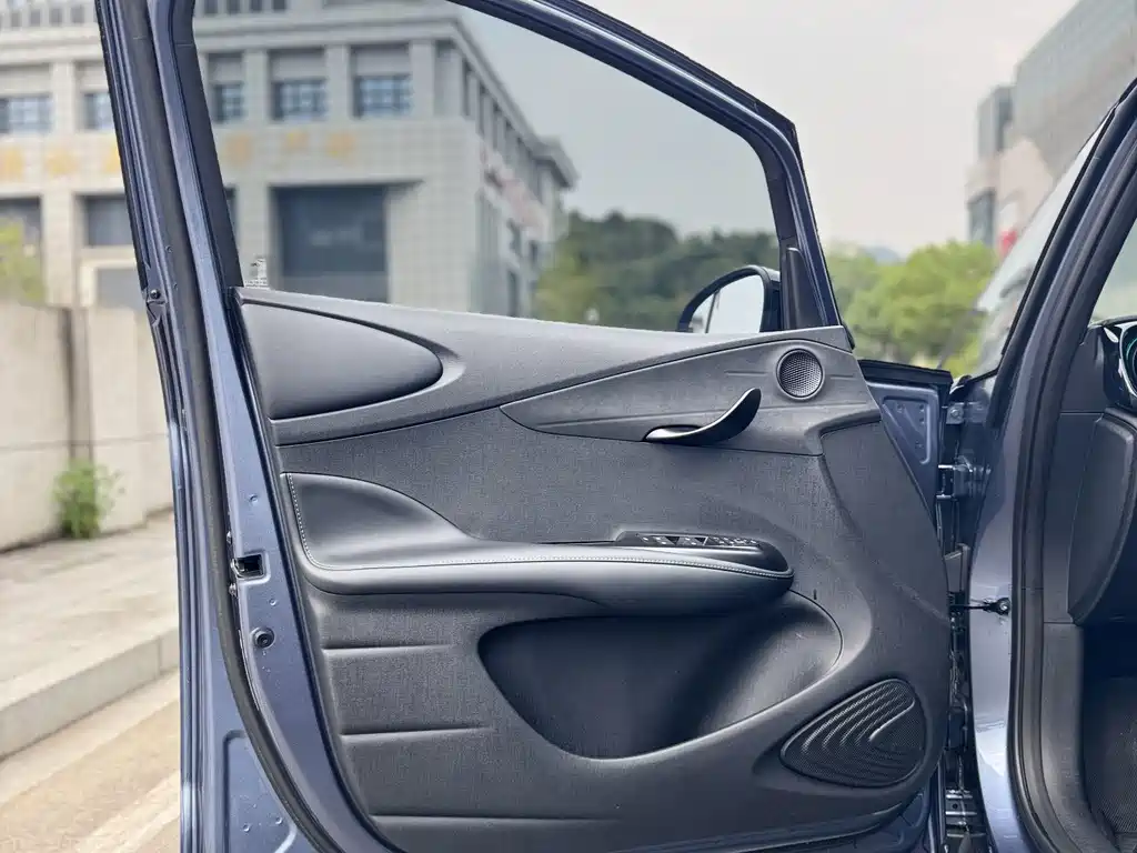 BYD Dolphin — миниатюра 15