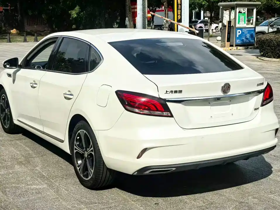 MG MG6 — миниатюра 6