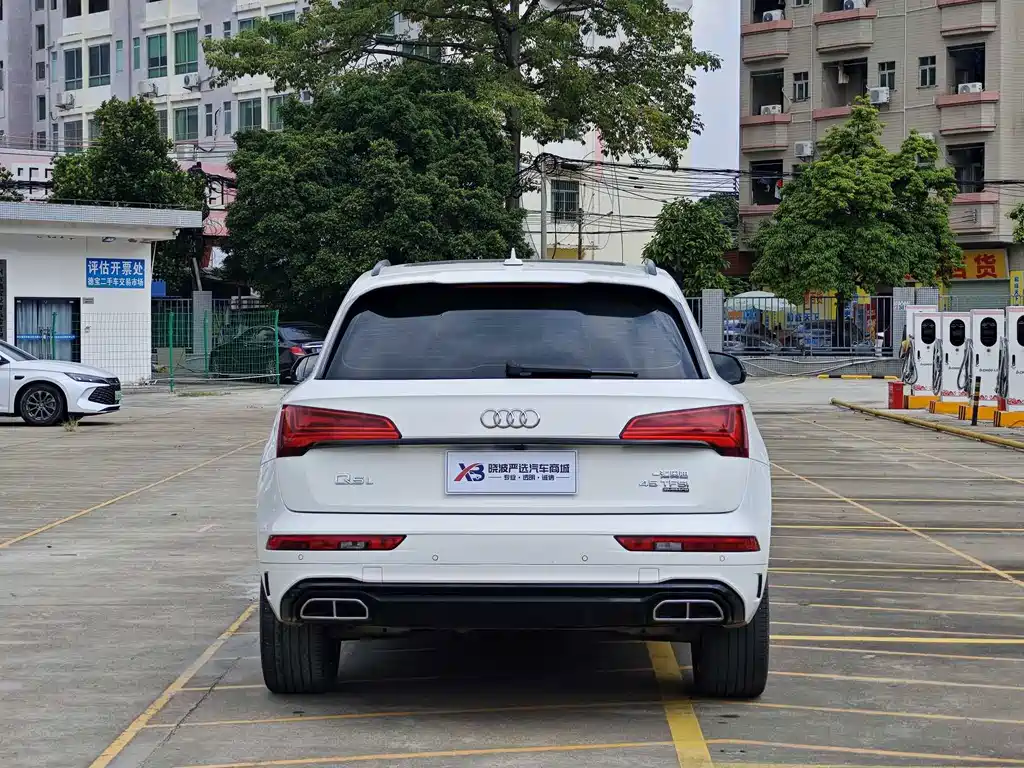 Audi Q5L — миниатюра 6