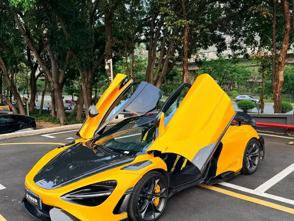 McLaren 720S 2020