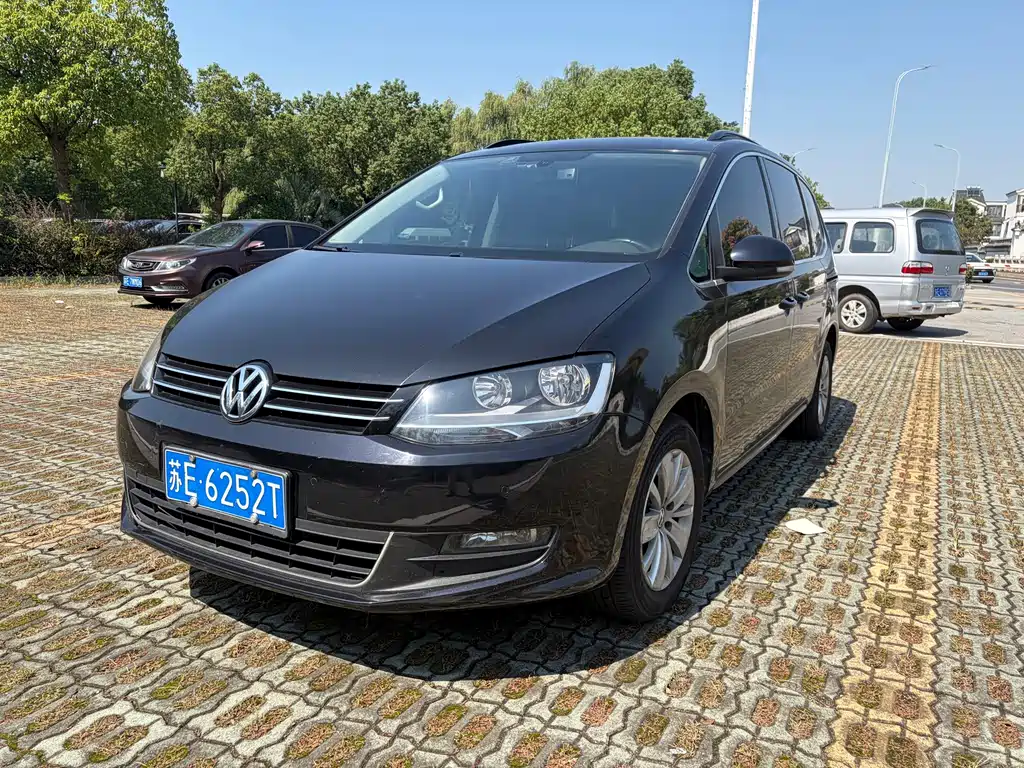 Volkswagen Xia