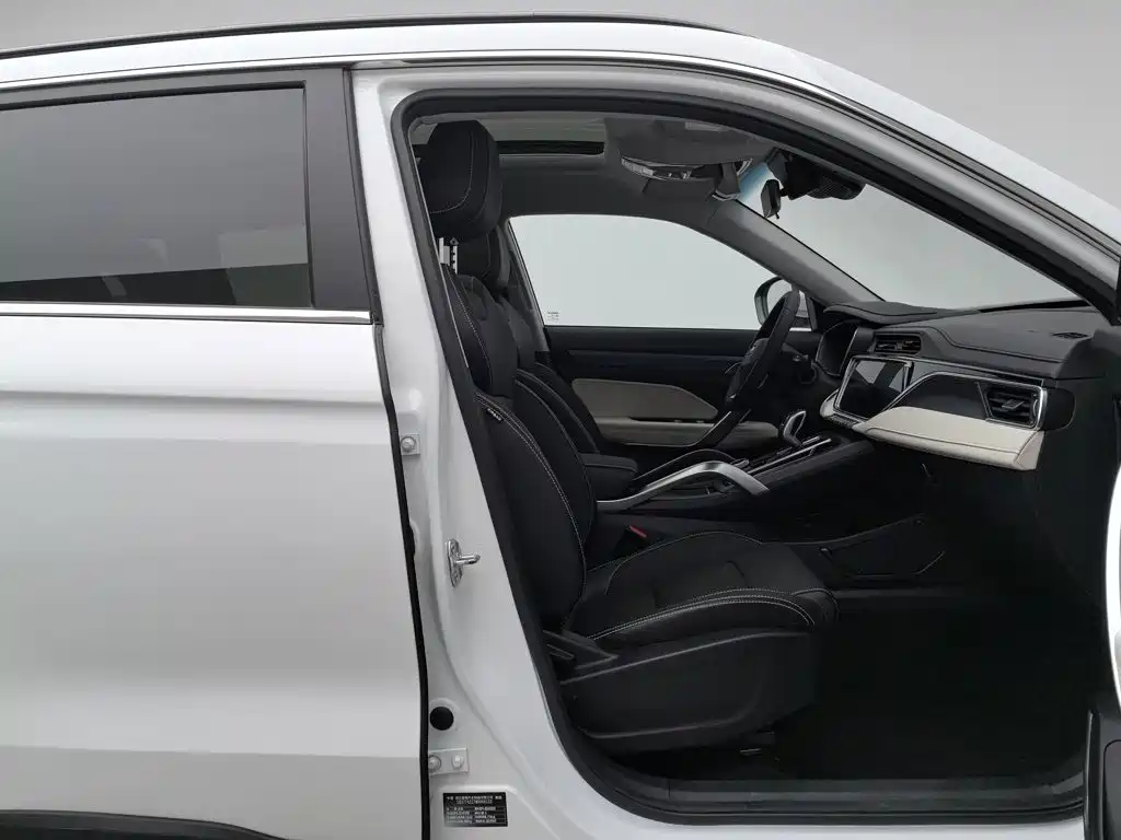 Geely Boyue — миниатюра 23