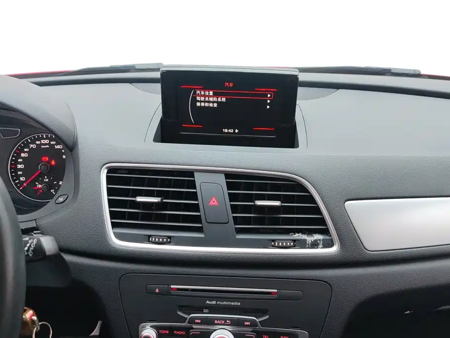 Audi Q3 — миниатюра 13