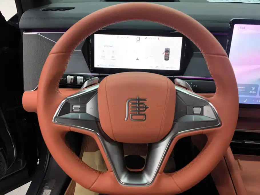 BYD Tang L — миниатюра 15