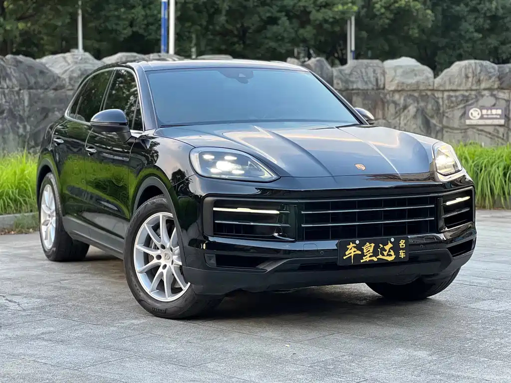 Porsche Cayenne — миниатюра 3