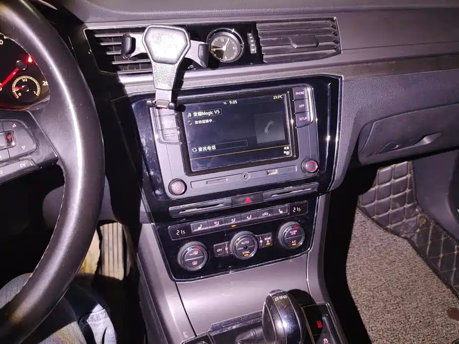 Volkswagen Passat — миниатюра 13
