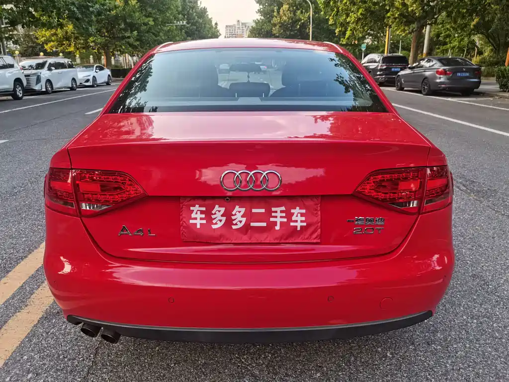 Audi A4L — миниатюра 12